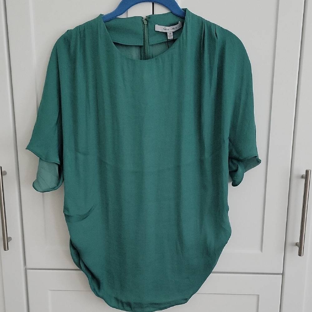 Naked Zebra Green Asymmetrical Short Sleeve Blouse